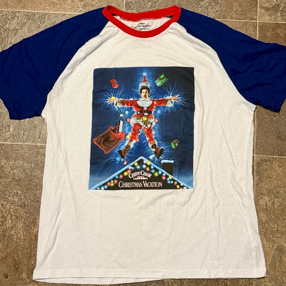 NATIONAL LAMPOONS CHRISTMAS TEE